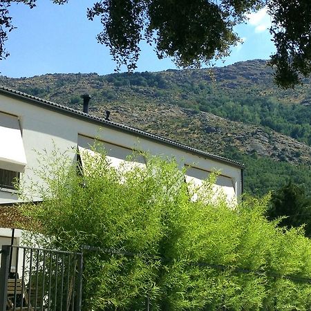 El Hotelito Navaluenga Eksteriør bilde
