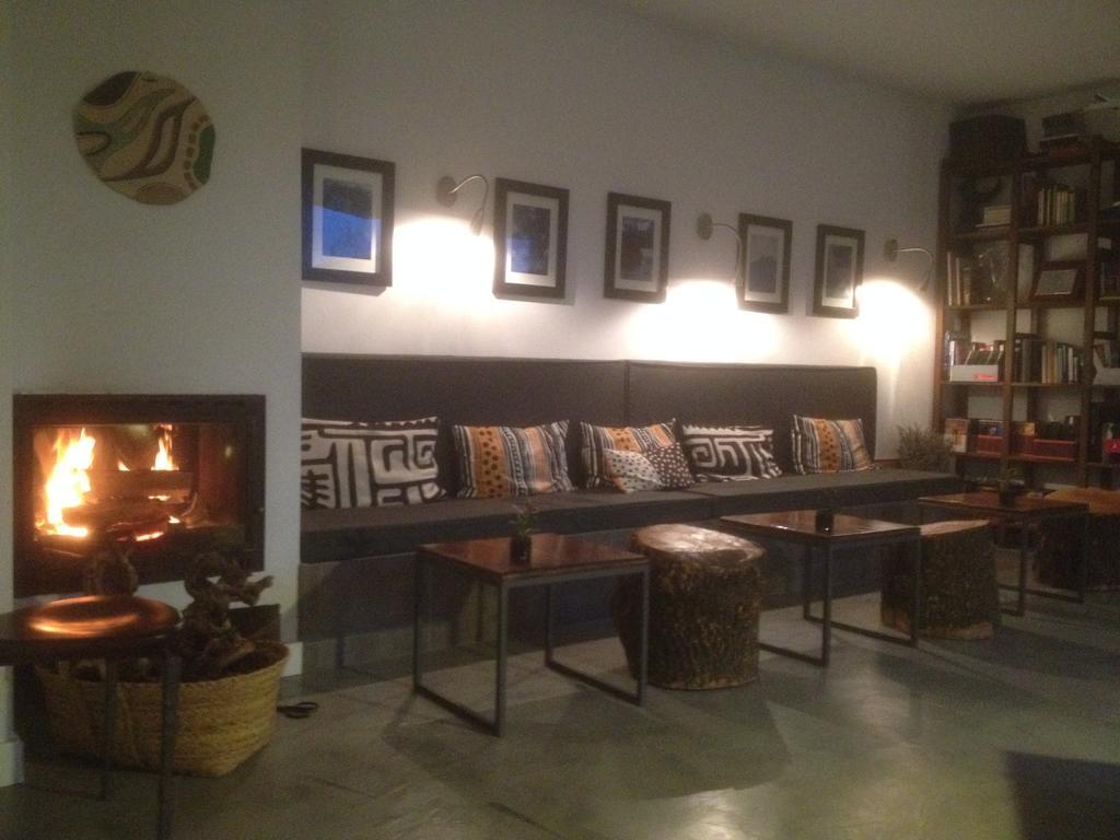 El Hotelito Navaluenga Eksteriør bilde